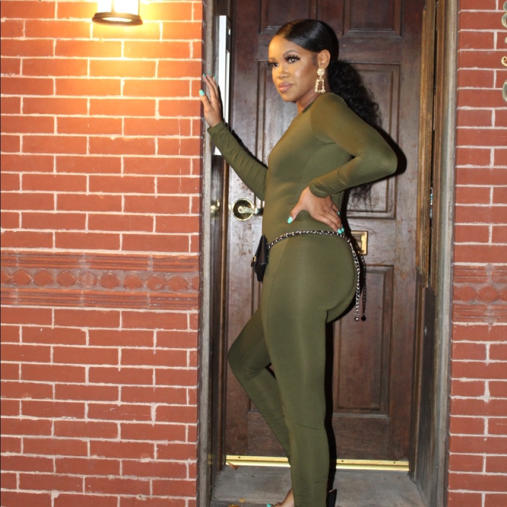 Basic Ruched leg jumpsuit